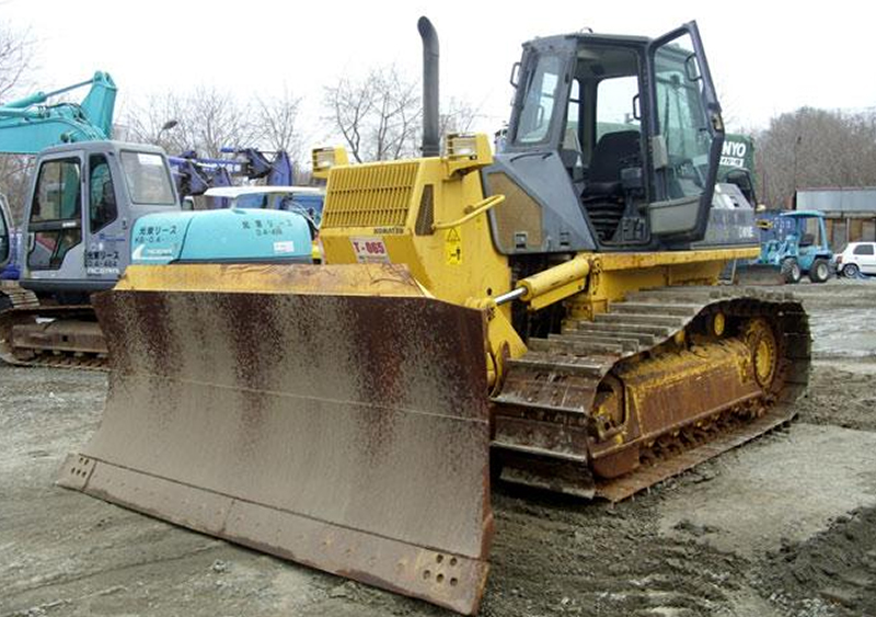 Аренда бульдозера Komatsu D61